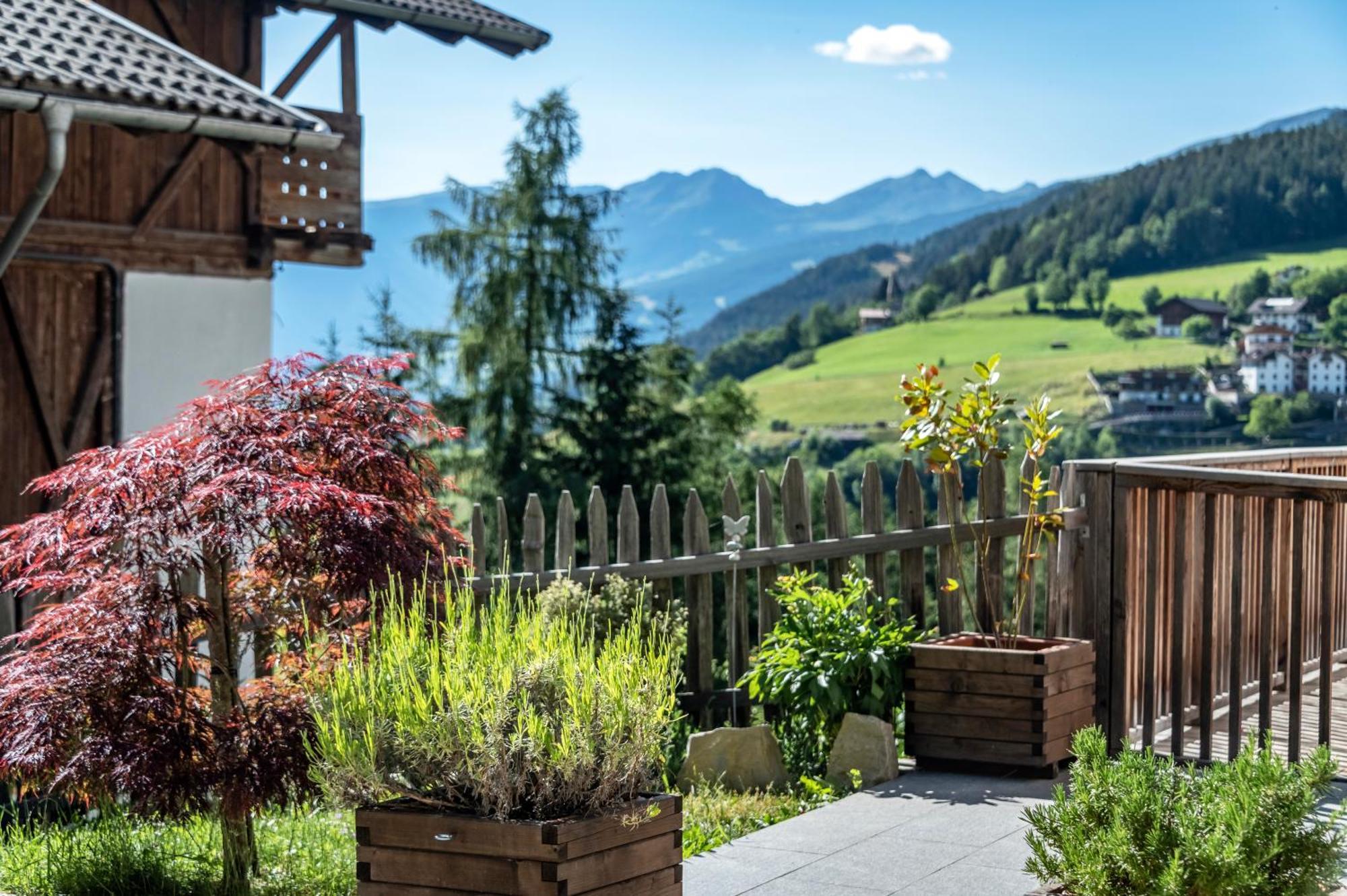 Planatschhof Apartment Funes  Exterior photo