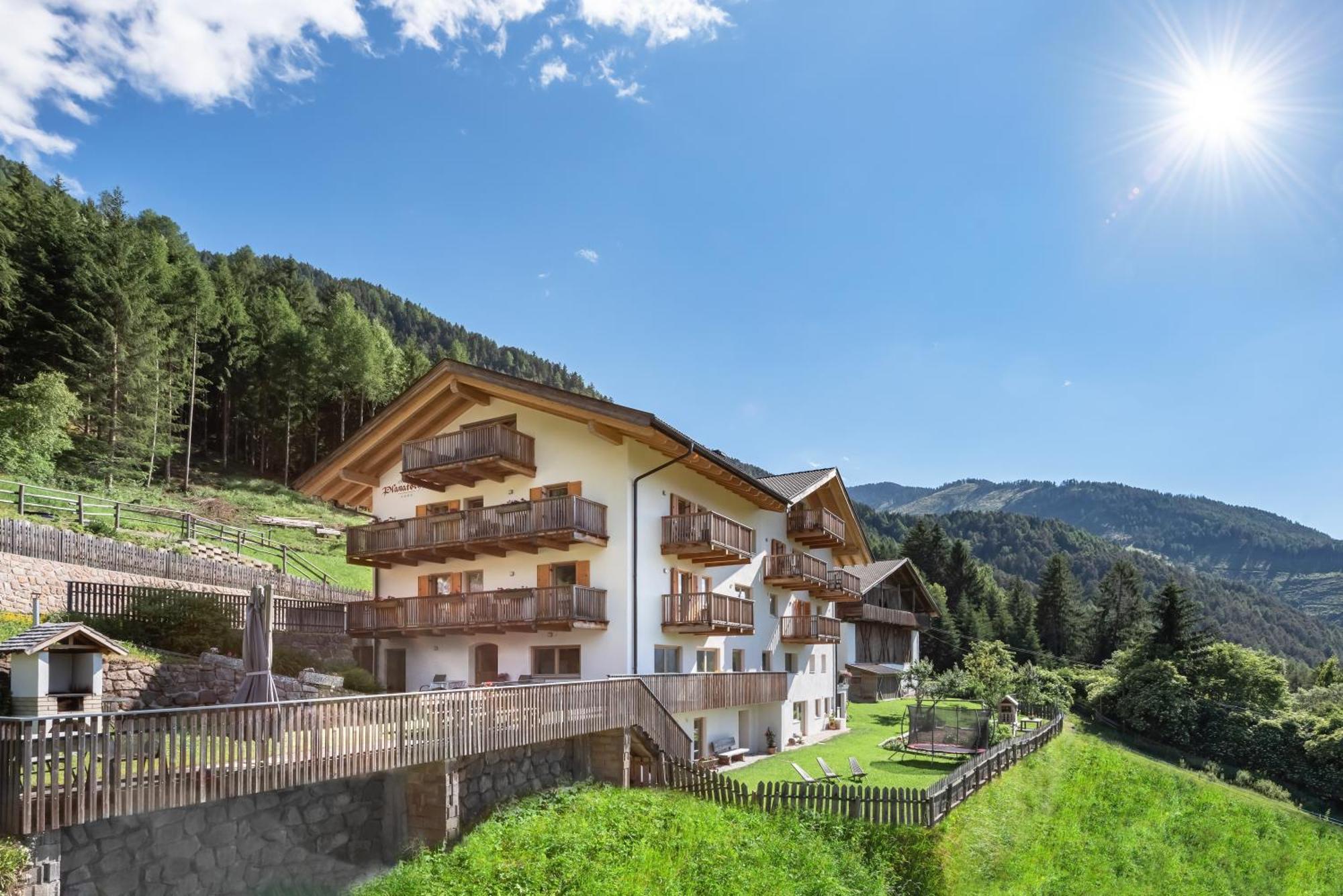 Planatschhof Apartment Funes  Exterior photo